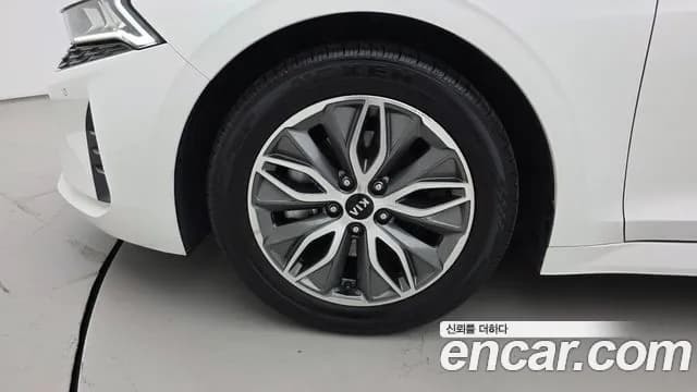 2021 Kia K5 Hybrid 3rd Gen Noblesse Sold VIN KNAG341JBMA016593 – photo 16 2021 Kia K5 Hybrid 3rd Gen Noblesse Sold VIN KNAG341JBMA016593 – photo 16