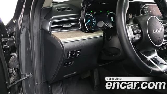 2022 Kia K5 Hybrid 3rd Gen Noblesse Sold VIN KNAG341JBNA018363 – exterior detail 2022 Kia K5 Hybrid 3rd Gen Noblesse Sold VIN KNAG341JBNA018363 – exterior detail