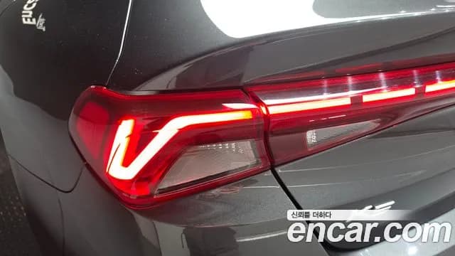 2022 Kia K5 Hybrid 3rd Gen Noblesse Sold VIN KNAG341JBNA023823 – undercarriage 2022 Kia K5 Hybrid 3rd Gen Noblesse Sold VIN KNAG341JBNA023823 – undercarriage