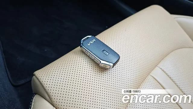 2022 Kia K5 Hybrid 3rd Gen Noblesse Sold VIN KNAG341JBNA025423 – interior seats 2022 Kia K5 Hybrid 3rd Gen Noblesse Sold VIN KNAG341JBNA025423 – interior seats
