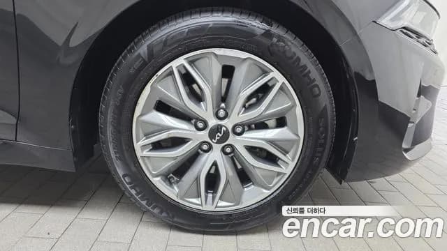 2022 Kia K5 Hybrid 3rd Gen Noblesse Sold VIN KNAG341JBNA025568 – rear exterior 2022 Kia K5 Hybrid 3rd Gen Noblesse Sold VIN KNAG341JBNA025568 – rear exterior