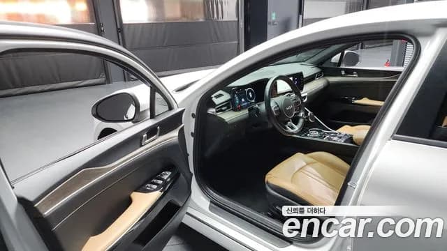 2022 Kia K5 Hybrid 3rd Gen Noblesse Sold VIN KNAG341JBNA026119 – rear exterior 2022 Kia K5 Hybrid 3rd Gen Noblesse Sold VIN KNAG341JBNA026119 – rear exterior