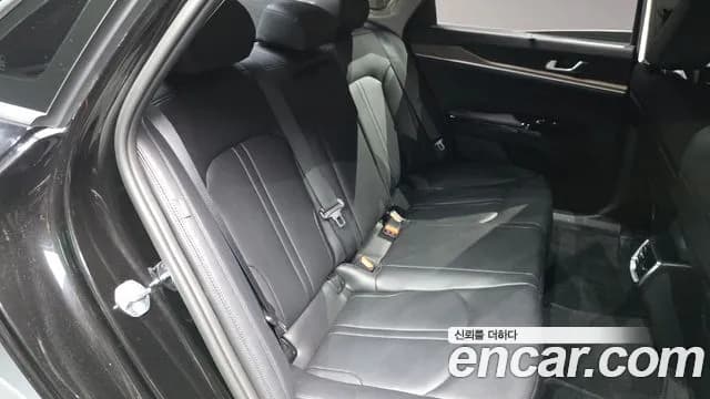 2023 Kia K5 Hybrid 3rd Gen Noblesse Sold VIN KNAG341JBPA040015 – undercarriage 2023 Kia K5 Hybrid 3rd Gen Noblesse Sold VIN KNAG341JBPA040015 – undercarriage