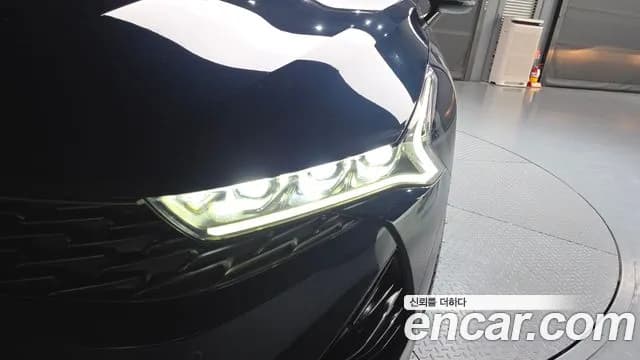 2020 Kia K5 3rd Gen 2.0 Sold VIN KNAG541ABLA028418 – exterior detail 2020 Kia K5 3rd Gen 2.0 Sold VIN KNAG541ABLA028418 – exterior detail
