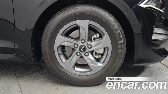 2020 Kia K5 3rd Gen 2.0 LPI(Renter car) Sold VIN KNAG541BBLA049861 – photo 30 2020 Kia K5 3rd Gen 2.0 LPI(Renter car) Sold VIN KNAG541BBLA049861 – photo 30