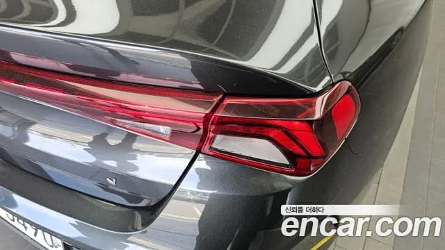 2020 Kia K5 3rd Gen 2.0 LPI(Renter car) Sold VIN KNAG541BBLA064503 – trunk area 2020 Kia K5 3rd Gen 2.0 LPI(Renter car) Sold VIN KNAG541BBLA064503 – trunk area