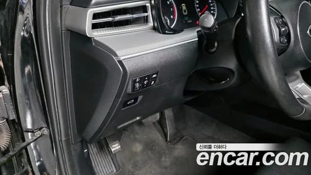 2021 Kia K5 3rd Gen 2.0 LPI(Renter car) Sold VIN KNAG541BBMA103063 – exterior detail 2021 Kia K5 3rd Gen 2.0 LPI(Renter car) Sold VIN KNAG541BBMA103063 – exterior detail