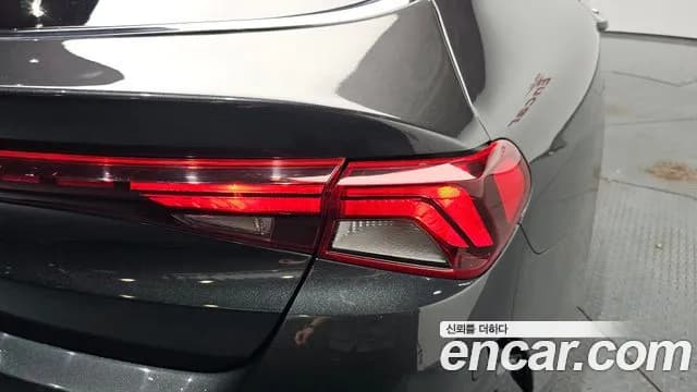 2022 Kia K5 3rd Gen 2.0 LPI(Renter car) Sold VIN KNAG541BBNA152312 – interior seats 2022 Kia K5 3rd Gen 2.0 LPI(Renter car) Sold VIN KNAG541BBNA152312 – interior seats