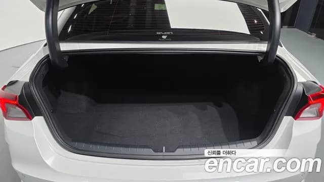 2021 Kia K5 Hybrid 3rd Gen Signature Sold VIN KNAG541JBMA011426 – side profile 2021 Kia K5 Hybrid 3rd Gen Signature Sold VIN KNAG541JBMA011426 – side profile