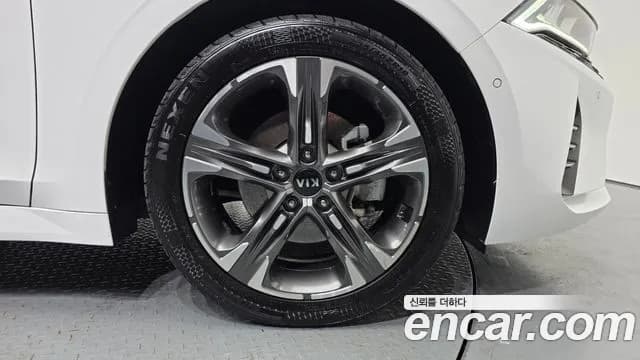 2021 Kia K5 Hybrid 3rd Gen Signature Sold VIN KNAG541JBMA011426 – photo 12 2021 Kia K5 Hybrid 3rd Gen Signature Sold VIN KNAG541JBMA011426 – photo 12