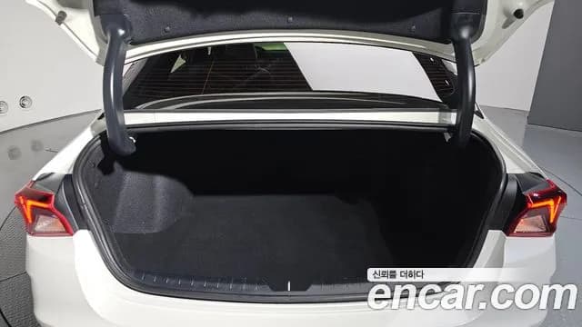 2021 Kia K5 Hybrid 3rd Gen Signature Sold VIN KNAG541JBMA013103 – photo 17 2021 Kia K5 Hybrid 3rd Gen Signature Sold VIN KNAG541JBMA013103 – photo 17