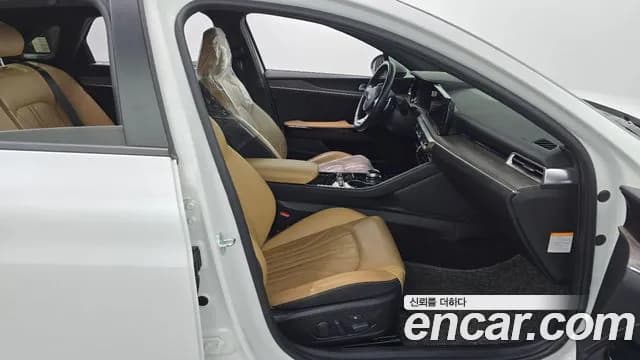 2021 Kia K5 Hybrid 3rd Gen Signature Sold VIN KNAG541JBMA013691 – trunk area 2021 Kia K5 Hybrid 3rd Gen Signature Sold VIN KNAG541JBMA013691 – trunk area