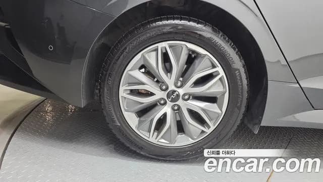 2023 Kia K5 Hybrid 3rd Gen Signature Sold VIN KNAG541JBPA035643 – photo 23 2023 Kia K5 Hybrid 3rd Gen Signature Sold VIN KNAG541JBPA035643 – photo 23