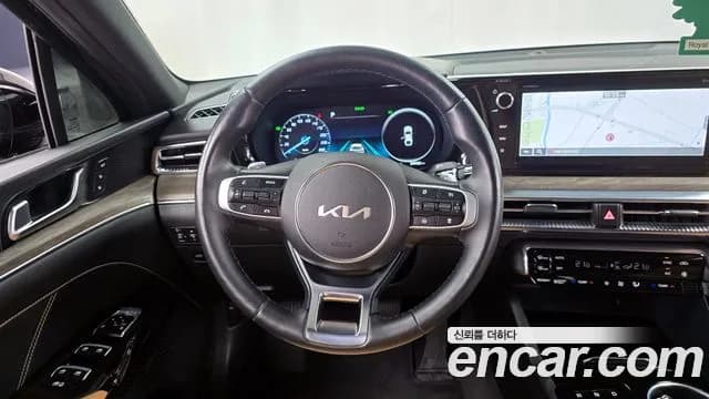 2023 Kia K5 Hybrid 3rd Gen Signature Sold VIN KNAG541JBPA039433 – photo 13 2023 Kia K5 Hybrid 3rd Gen Signature Sold VIN KNAG541JBPA039433 – photo 13