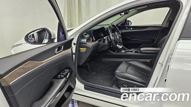 2020 Kia K5 3rd Gen 1.6 Turbo Sold VIN KNAG6412BLA008341 – exterior detail 2020 Kia K5 3rd Gen 1.6 Turbo Sold VIN KNAG6412BLA008341 – exterior detail