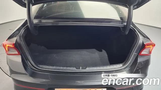 2020 Kia K5 3rd Gen 1.6 Turbo Sold VIN KNAG6412BLA035217 – exterior detail 2020 Kia K5 3rd Gen 1.6 Turbo Sold VIN KNAG6412BLA035217 – exterior detail