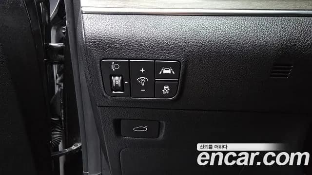 2021 Kia K5 3rd Gen 1.6 Turbo Sold VIN KNAG6412BMA108138 – exterior detail 2021 Kia K5 3rd Gen 1.6 Turbo Sold VIN KNAG6412BMA108138 – exterior detail