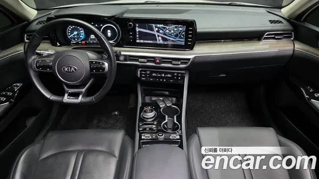 2021 Kia K5 3rd Gen 1.6 Turbo Sold VIN KNAG6412BMA117519 – front exterior 2021 Kia K5 3rd Gen 1.6 Turbo Sold VIN KNAG6412BMA117519 – front exterior