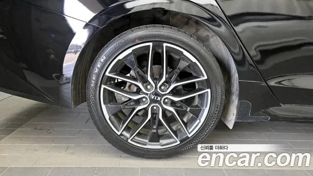 2021 Kia K5 3rd Gen 1.6 Turbo Sold VIN KNAG6412BMA124442 – exterior detail 2021 Kia K5 3rd Gen 1.6 Turbo Sold VIN KNAG6412BMA124442 – exterior detail