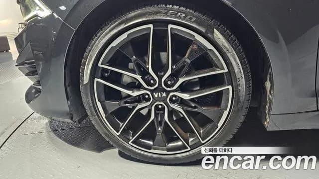 2021 Kia K5 3rd Gen 1.6 Turbo Sold VIN KNAG6412BMA125220 – side profile 2021 Kia K5 3rd Gen 1.6 Turbo Sold VIN KNAG6412BMA125220 – side profile