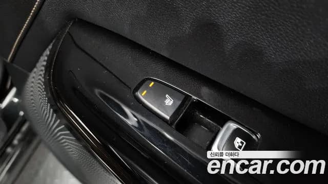 2021 Kia K5 3rd Gen 1.6 Turbo Sold VIN KNAG6412BMA147713 – interior seats 2021 Kia K5 3rd Gen 1.6 Turbo Sold VIN KNAG6412BMA147713 – interior seats