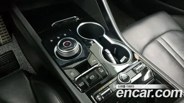 2022 Kia K5 3rd Gen 1.6 Turbo Sold VIN KNAG6412BNA165958 – interior seats 2022 Kia K5 3rd Gen 1.6 Turbo Sold VIN KNAG6412BNA165958 – interior seats