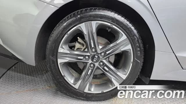 2020 Kia K5 3rd Gen 2.0 LPI Sold VIN KNAG641BBLA015891 – photo 12 2020 Kia K5 3rd Gen 2.0 LPI Sold VIN KNAG641BBLA015891 – photo 12