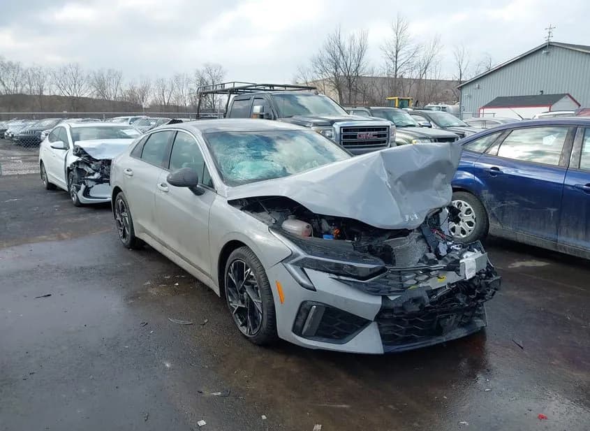 2025 KIA K5 Used VIN KNAG64J79S5330531 – rear exterior 2025 KIA K5 Used VIN KNAG64J79S5330531 – rear exterior