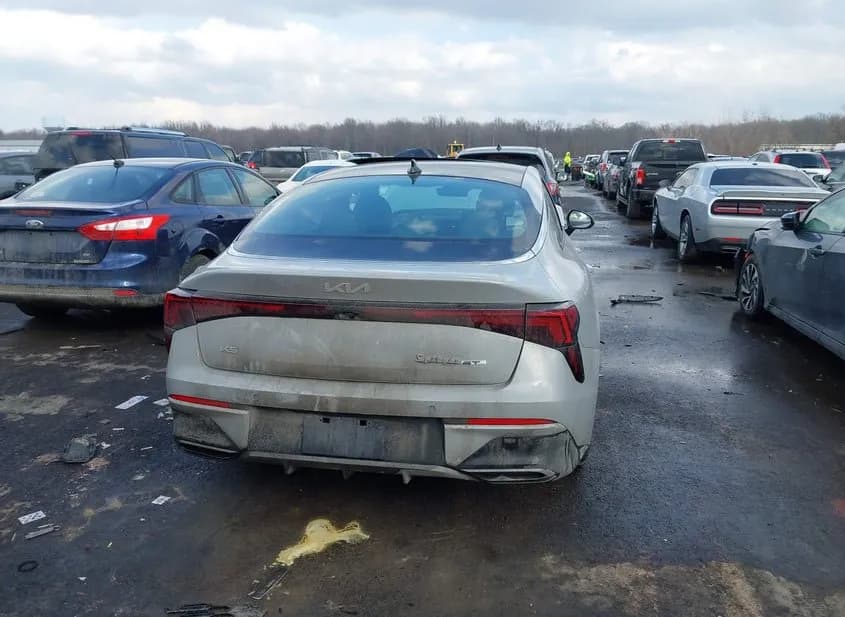2025 KIA K5 Used VIN KNAG64J79S5330531 – exterior detail 2025 KIA K5 Used VIN KNAG64J79S5330531 – exterior detail