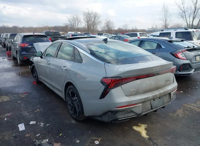 2025 KIA K5 Used VIN KNAG64J79S5330531 – undercarriage 2025 KIA K5 Used VIN KNAG64J79S5330531 – undercarriage