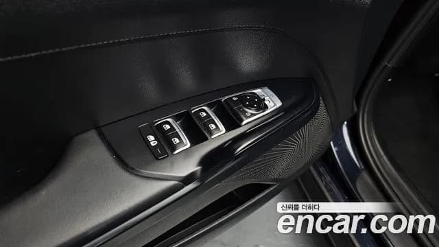2022 Kia K5 3rd Gen 2.0 LPI(Renter car) Sold VIN KNAG741BBNA161488 – interior seats 2022 Kia K5 3rd Gen 2.0 LPI(Renter car) Sold VIN KNAG741BBNA161488 – interior seats