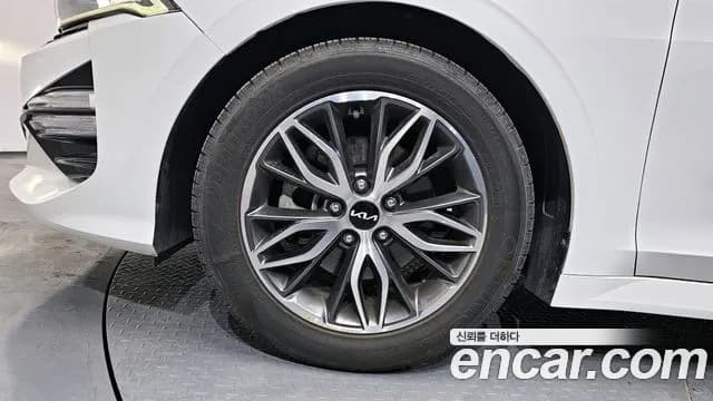 2022 Kia K5 3rd Gen 2.0 LPI(Renter car) Sold VIN KNAG741BBNA188581 – exterior detail 2022 Kia K5 3rd Gen 2.0 LPI(Renter car) Sold VIN KNAG741BBNA188581 – exterior detail