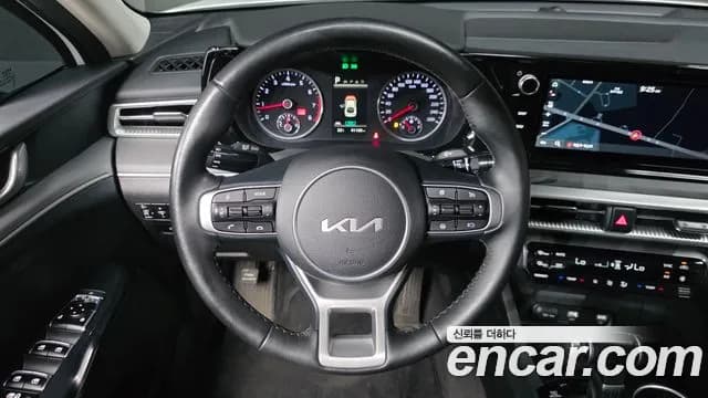 2022 Kia K5 3rd Gen 2.0 LPI(Renter car) Sold VIN KNAG741BBNA188615 – interior seats 2022 Kia K5 3rd Gen 2.0 LPI(Renter car) Sold VIN KNAG741BBNA188615 – interior seats