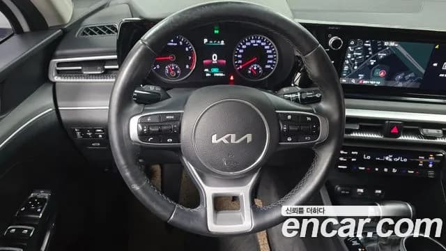 2023 Kia K5 3rd Gen 2.0 LPI(Renter car) Sold VIN KNAG741BBPA227675 – photo 14 2023 Kia K5 3rd Gen 2.0 LPI(Renter car) Sold VIN KNAG741BBPA227675 – photo 14