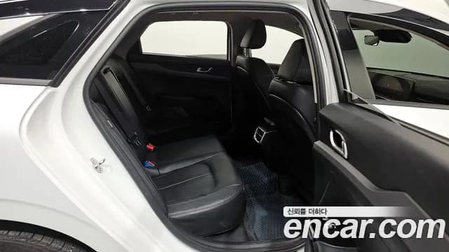 2024 Kia The New K5 3rd Gen 2.0 LPi(Rent) Sold VIN KNAG741BBRA340599 – interior seats 2024 Kia The New K5 3rd Gen 2.0 LPi(Rent) Sold VIN KNAG741BBRA340599 – interior seats