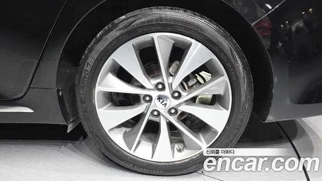 2018 Kia K5 2nd Gen 2.0 MX Sold VIN KNAGS411BJA216410 – photo 11 2018 Kia K5 2nd Gen 2.0 MX Sold VIN KNAGS411BJA216410 – photo 11