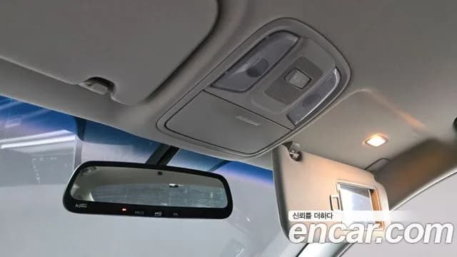 2018 Kia K5 2nd Gen 2.0 MX Sold VIN KNAGS411BJA233863 – interior seats 2018 Kia K5 2nd Gen 2.0 MX Sold VIN KNAGS411BJA233863 – interior seats
