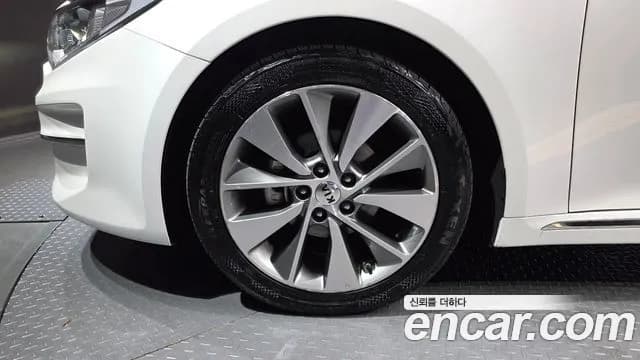 2018 Kia K5 2nd Gen 2.0 MX Sold VIN KNAGS411BJA233863 – photo 19 2018 Kia K5 2nd Gen 2.0 MX Sold VIN KNAGS411BJA233863 – photo 19