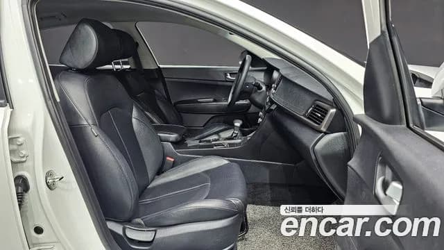 2018 Kia K5 2nd Gen LPI MX Sold VIN KNAGS416BJA201068 – front exterior 2018 Kia K5 2nd Gen LPI MX Sold VIN KNAGS416BJA201068 – front exterior