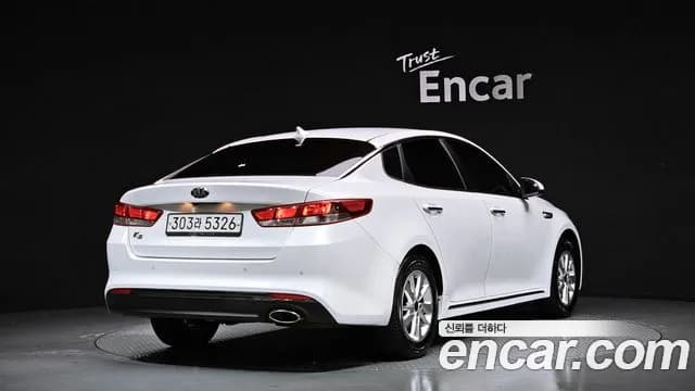 2018 Kia K5 2nd Gen LPI MX Sold VIN KNAGS416BJA201068 – rear exterior 2018 Kia K5 2nd Gen LPI MX Sold VIN KNAGS416BJA201068 – rear exterior