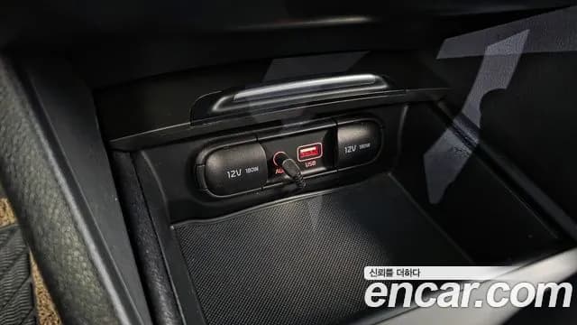 2020 Kia The New K5 2nd Gen 2.0 LPI Rental Car Sold VIN KNAGS416BLA352715 – exterior detail 2020 Kia The New K5 2nd Gen 2.0 LPI Rental Car Sold VIN KNAGS416BLA352715 – exterior detail