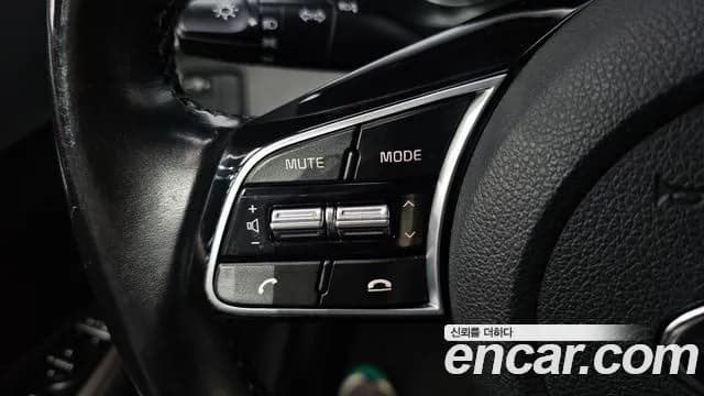 2020 Kia The New K5 2nd Gen 2.0 LPI Rental Car Sold VIN KNAGS416BLA359133 – interior seats 2020 Kia The New K5 2nd Gen 2.0 LPI Rental Car Sold VIN KNAGS416BLA359133 – interior seats