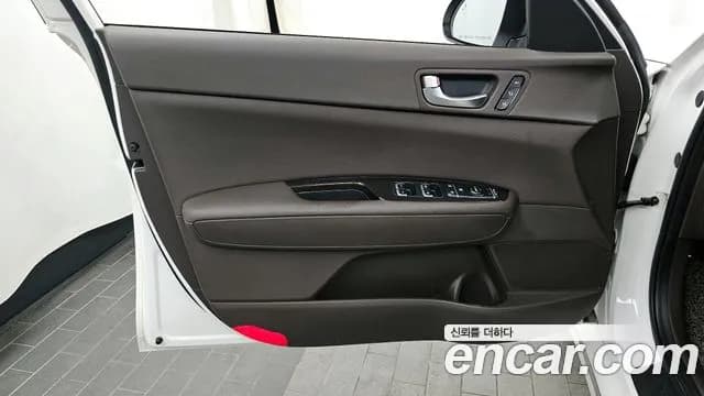 2019 Kia The New K5 2nd Gen 2.0 Sold VIN KNAGU411BKA274881 – side profile 2019 Kia The New K5 2nd Gen 2.0 Sold VIN KNAGU411BKA274881 – side profile