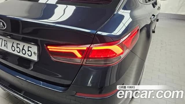 2019 Kia The New K5 2nd Gen 2.0 Sold VIN KNAGU411BKA311776 – interior seats 2019 Kia The New K5 2nd Gen 2.0 Sold VIN KNAGU411BKA311776 – interior seats