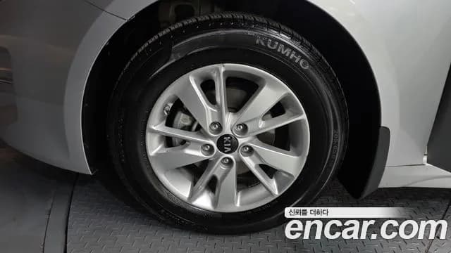 2018 Kia K5 2nd Gen LPI Taxi Sold VIN KNAGU416BJA220363 – undercarriage 2018 Kia K5 2nd Gen LPI Taxi Sold VIN KNAGU416BJA220363 – undercarriage