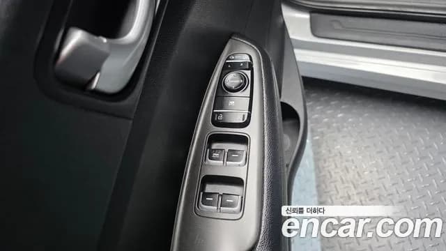 2018 Kia K5 2nd Gen LPI Taxi Sold VIN KNAGU416BJA220363 – trunk area 2018 Kia K5 2nd Gen LPI Taxi Sold VIN KNAGU416BJA220363 – trunk area