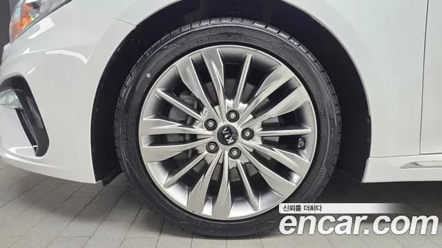 2019 Kia The New K5 2nd Gen 2.0 Sold VIN KNAGW411BKA257810 – exterior detail 2019 Kia The New K5 2nd Gen 2.0 Sold VIN KNAGW411BKA257810 – exterior detail
