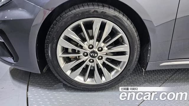 2019 Kia The New K5 2nd Gen 2.0 Sold VIN KNAGW411BKA313668 – photo 16 2019 Kia The New K5 2nd Gen 2.0 Sold VIN KNAGW411BKA313668 – photo 16