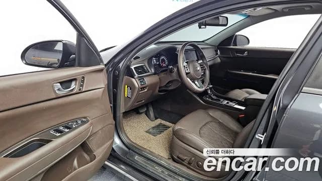 2020 Kia The New K5 2nd Gen 2.0 Sold VIN KNAGW411BLA391900 – interior seats 2020 Kia The New K5 2nd Gen 2.0 Sold VIN KNAGW411BLA391900 – interior seats