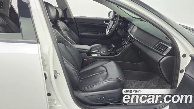 2018 Kia K5 2nd Gen 1.6 Turbo SX Sold VIN KNAGW417GJA227921 – photo 17 2018 Kia K5 2nd Gen 1.6 Turbo SX Sold VIN KNAGW417GJA227921 – photo 17